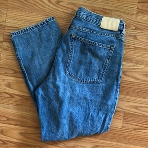 EVERLANE 90s CHEEKY JEAN